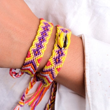 Braided Shell Bracelet (2 Pieces)