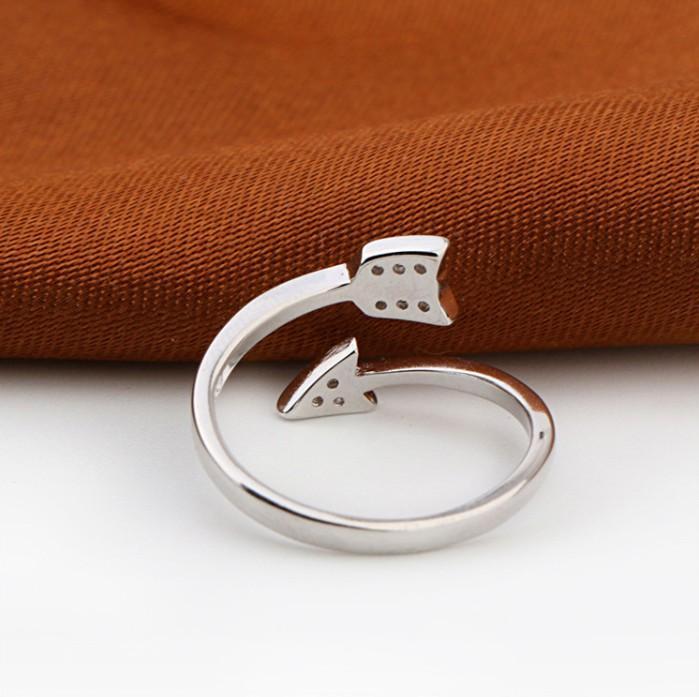 Arrow Ring Fem Things 