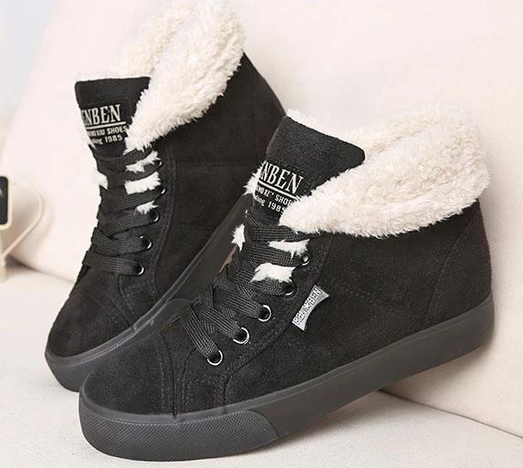Ember Fem Things Black 5.5 